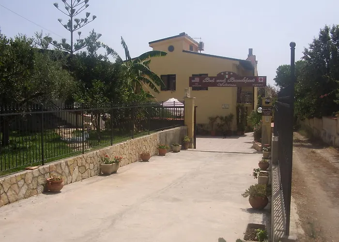 Valoroso Village Licata
